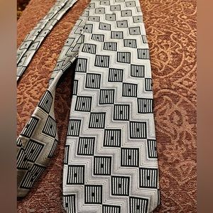 ROBERT TALBOTT TIE